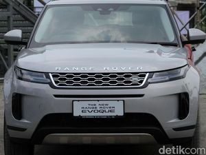 Range Rover Evoque Meluncur di Jakarta Range Rover Evoque Meluncur di Jakarta