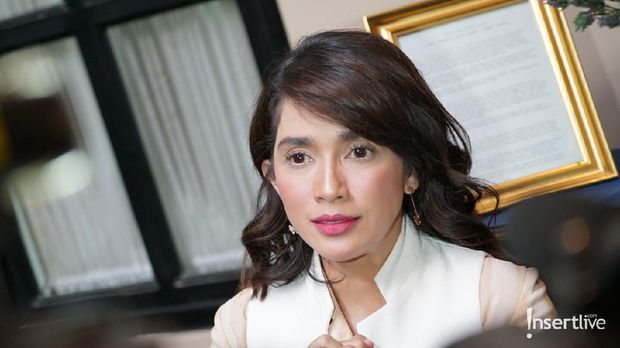 Ussy Sulistiawaty