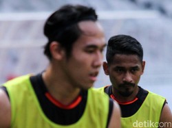 Persija wajib menang untuk bisa keluar dari zona degradasi. Persija saat ini di posisi ke-17 klasemen Liga 1 2019 dengan enam poin.