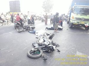 Tabrakan Dua Motor di Sidoarjo, Dua Orang Tewas