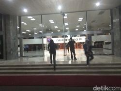 Gempa Guncang Jakarta, Orang-orang di DPR Panik