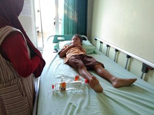 Belasan Siswa SD di Kudus Keracunan Usai Jajan Mie