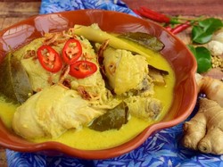 3 Resep Opor Ayam Enak dan Tips Membuatnya