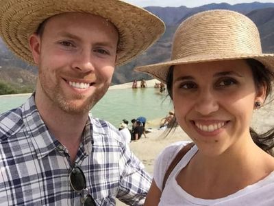 Foto: Jatuh Cinta di Ketinggian 30 Ribu Kaki & Akhirnya Menikah