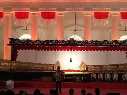 Sambut HUT RI Ke-74, Jokowi Saksikan Wayangan di Istana