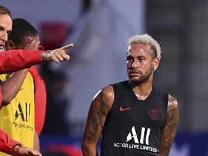 PSG Bersih-bersih, Tak Lagi Jual Jersey dan Merchandise Neymar?