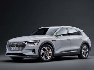 Audi E-Tron Mampu Berlari Lebih Jauh Audi E-Tron Mampu Berlari Lebih Jauh