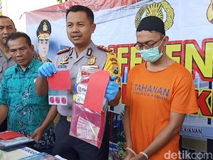 Panti Pijat yang Tawarkan Threesome di Kediri Pekerjakan Terapis di Bawah Umur Panti Pijat yang Tawarkan Threesome di Kediri Pekerjakan Terapis di Bawah Umur