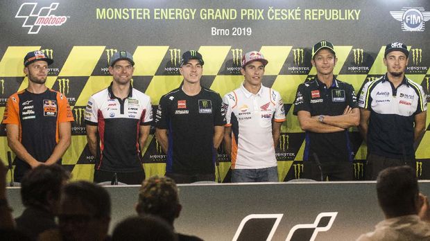 Yamaha Tahu Rossi Kesulitan Hadapi Pebalap Muda