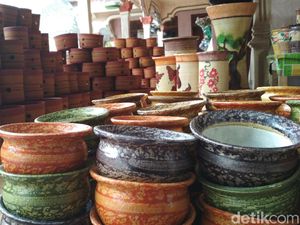 Inovasi Tiada Henti Upaya Perajin Gerabah Blitar Jaga Eksistensi