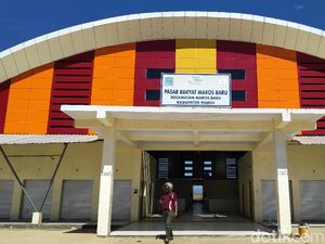 Ironis, Pasar Maros Baru yang Diresmikan Jokowi Nyaris Tutup