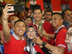 Wagub Sulut Imbau Buruh Tak Terjebak Aliran Fatalisme