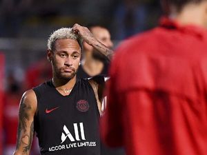 Sama-sama Kejar Neymar, Tawaran Barcelona dan Real Madrid Ditolak PSG