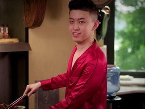 Rich Brian Cinta Makanan Indonesia, dari Indomie hingga Bubur Tak Diaduk Rich Brian Cinta Makanan Indonesia, dari Indomie hingga Bubur Tak Diaduk