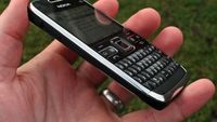Nostalgia Nokia E72, HP Andalan untuk Terkam BlackBerry