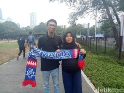 Ngidam Nonton Arema, Aremanita Ini Tak Sabar Lihat Hanif Sjahbandi