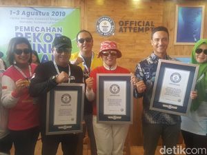 Mantap! 2 Rekor Selam Guinness World Pecah di Manado
