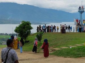 Tempat Asyik Menikmati Indahnya Danau Singkarak
