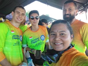 Para Diver Mancanegara Senang Ikut Pemecahan Rekor Guinness di Manado Para Diver Mancanegara Senang Ikut Pemecahan Rekor Guinness di Manado