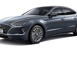 Sedan Hybrid dengan Panel Matahari