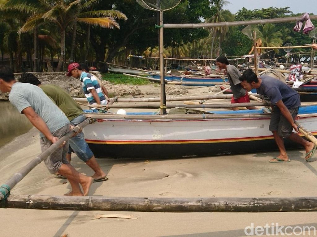 Cerita Nelayan Anyer yang Siap Melaut saat Gempa M 6,9 Mengguncang Cerita Nelayan Anyer yang Siap Melaut saat Gempa M 6,9 Mengguncang