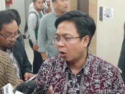 Risma Dinilai Jadi Penentu Karier Politik Anies Jika Maju Pilgub DKI