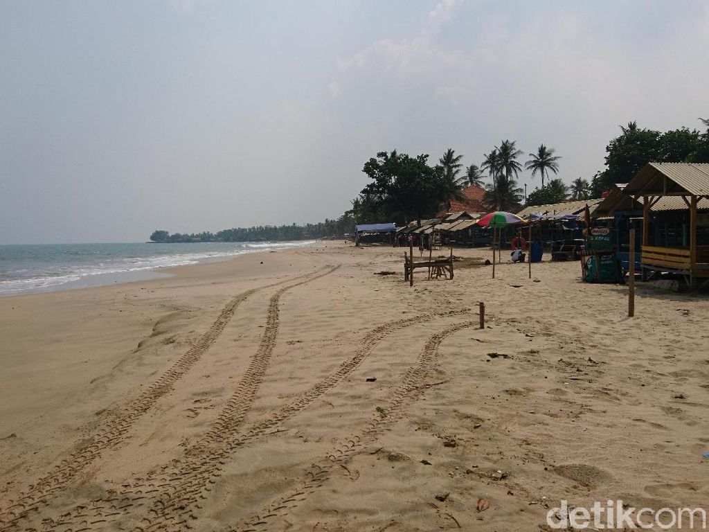 Tiket Parkir Harga Selangit Pantai Anyer, Sandiaga: Kita akan Sanksi! Tiket Parkir Harga Selangit Pantai Anyer, Sandiaga: Kita akan Sanksi!