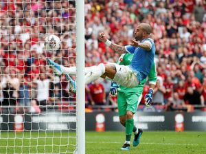 Andai Saja Walker Tak Menyapu Bola Sundulan Salah... Andai Saja Walker Tak Menyapu Bola Sundulan Salah...