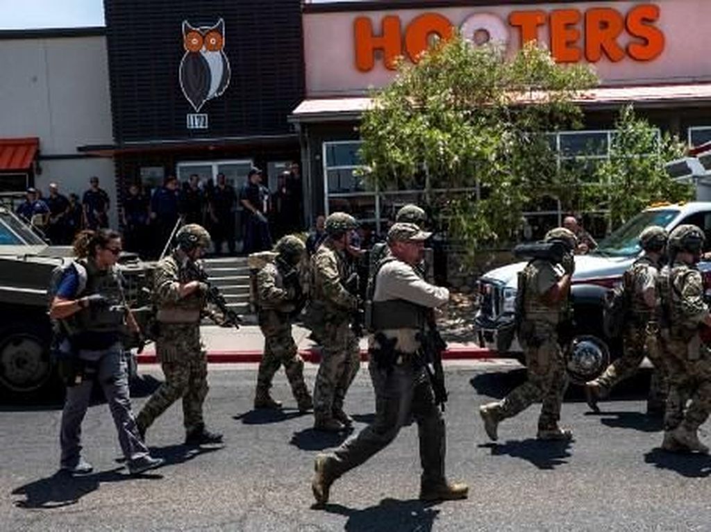 Polisi: Tersangka Penembakan di El Paso Berusia 21 Tahun Polisi: Tersangka Penembakan di El Paso Berusia 21 Tahun