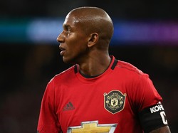 Ashley Young Diincar Inter, MU Tawari Perpanjangan Kontrak