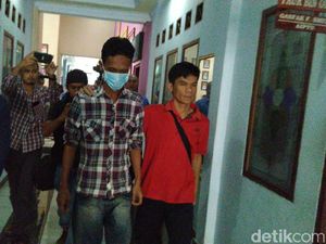 Pelaku Pelemparan Rumah Menteri Susi Juga Menghina Lewat Medsos Pelaku Pelemparan Rumah Menteri Susi Juga Menghina Lewat Medsos