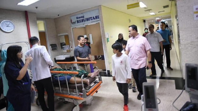 Listrik Padam Massal, Ini 5 Seruan Anies untuk Warga Jakarta Listrik Padam Massal, Ini 5 Seruan Anies untuk Warga Jakarta