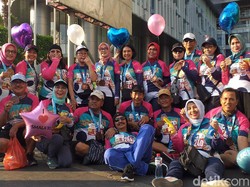 Ribuan Pelari Dalam dan Luar Negeri Ramaikan Surabaya Marathon