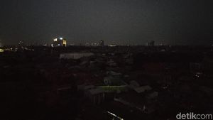 Gelapnya Jakarta Saat Listrik Padam Massal Hingga Malam