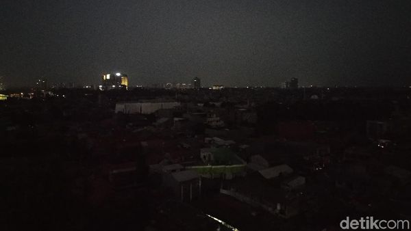 Gelapnya Jakarta Saat Listrik Padam Massal Hingga Malam