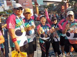 Surabaya Marathon 2019 Jadi Ajang Reuni Alumni Smala