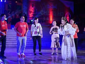 Nyanyi 4 Bahasa, Fitri Carlina Goyang Pengunjung Festival Cheng Ho