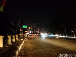 Cilegon Gelap Gulita, Lilin Langka
