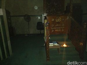 Listrik Padam, Masjid di Tambora Kesulitan Air untuk Wudu