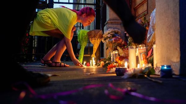 Duka untuk Korban Penembakan di Ohio