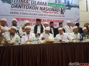 Ijtimak Ulama IV Serukan NKRI Syariah Berdasarkan Pancasila Ijtimak Ulama IV Serukan NKRI Syariah Berdasarkan Pancasila