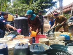 Sumur Kering, 900 KK di Kertaharja Ciamis Kesulitan Air bersih