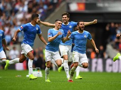 Manchester City Ikuti Jejak Arsenal 17 Tahun Lalu