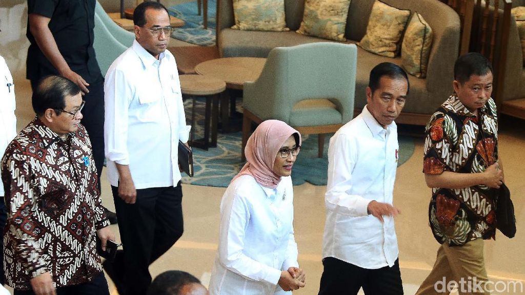 Jokowi Pertanyakan Padamnya Listrik ke Plt Dirut PLN