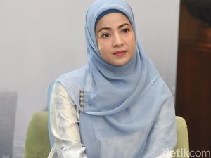 Listrik Padam, Natasha Rizki Jadikan Ajang Pembelajaran Bagi Anaknya