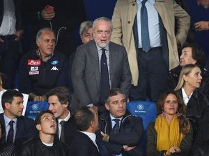 Positif Corona, Presiden Napoli: Aku OTG