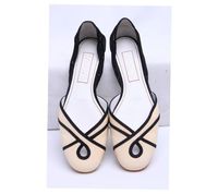 Annisa Pohan Jual Baju Hingga Sepatu Branded untuk Amal, Ini Daftar Harganya