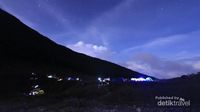 Foto: 5 Tempat di Indonesia yang Indah Saat Gelap