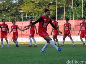 Abdul Rahman dan Bayu Diharapkan Fit Bela PSM Lawan Lalenok United Abdul Rahman dan Bayu Diharapkan Fit Bela PSM Lawan Lalenok United