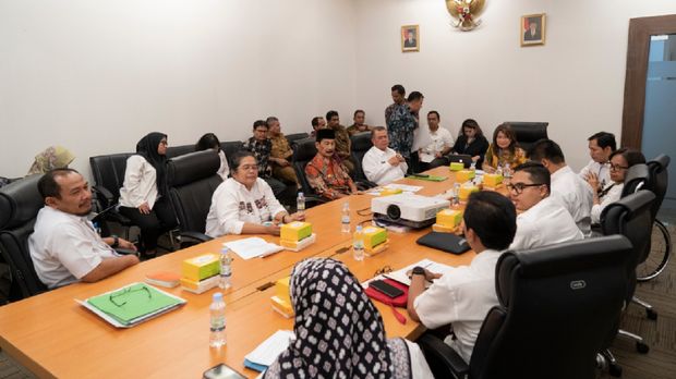 Pemerintah Angkat Dokter Gigi Romi Jadi CPNS